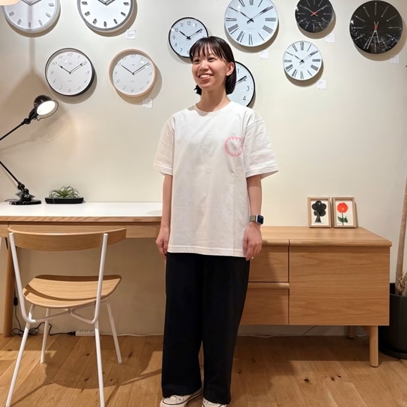 �y�ʐ^�z�y�g��148cm�zIDEE Artist Tshirt Helsinki Playground M Sun