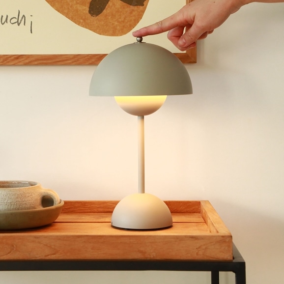 FLOWERPOT PORTABLE TABLE LAMP VP9 マットライトグレー｜テーブル ...