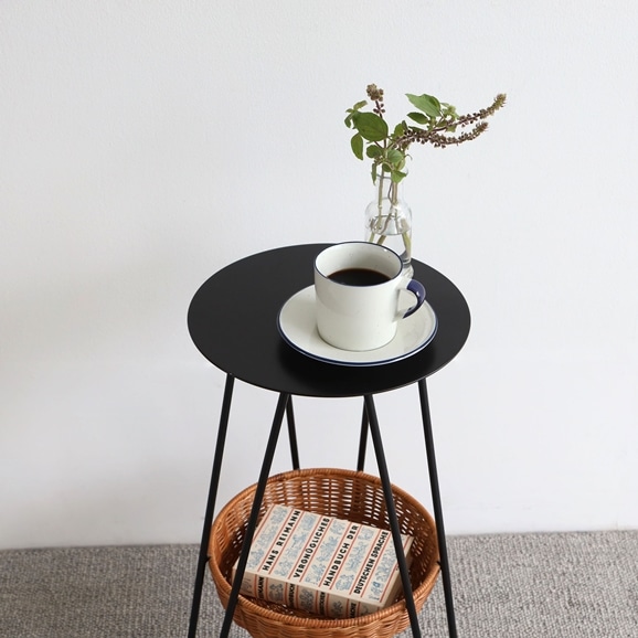 WALLABY SIDE TABLE Black｜サイドテーブル｜IDEE SHOP Online