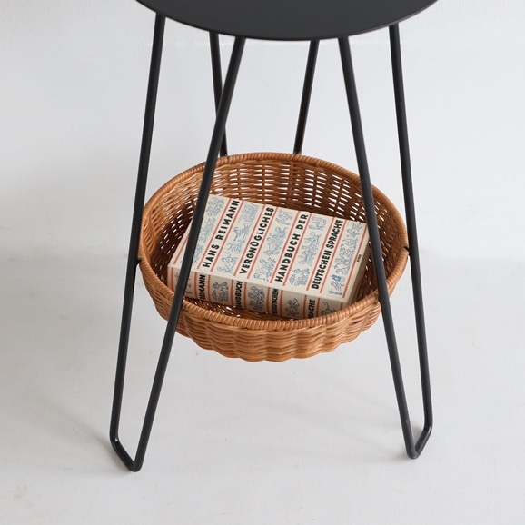 WALLABY SIDE TABLE Black｜サイドテーブル｜IDEE SHOP Online