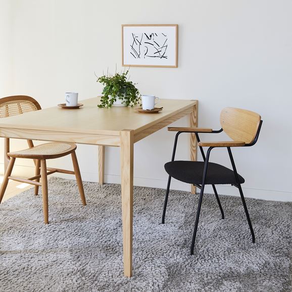 受注生産品】DJANGO ARM CHAIR Black｜リビング・ダイニング