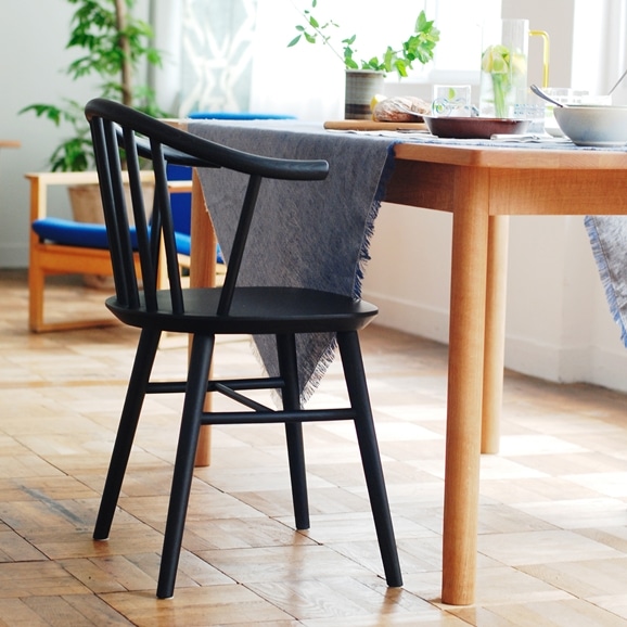 ONDA CHAIR Black by Fantastico｜リビング・ダイニングチェア｜IDEE ...