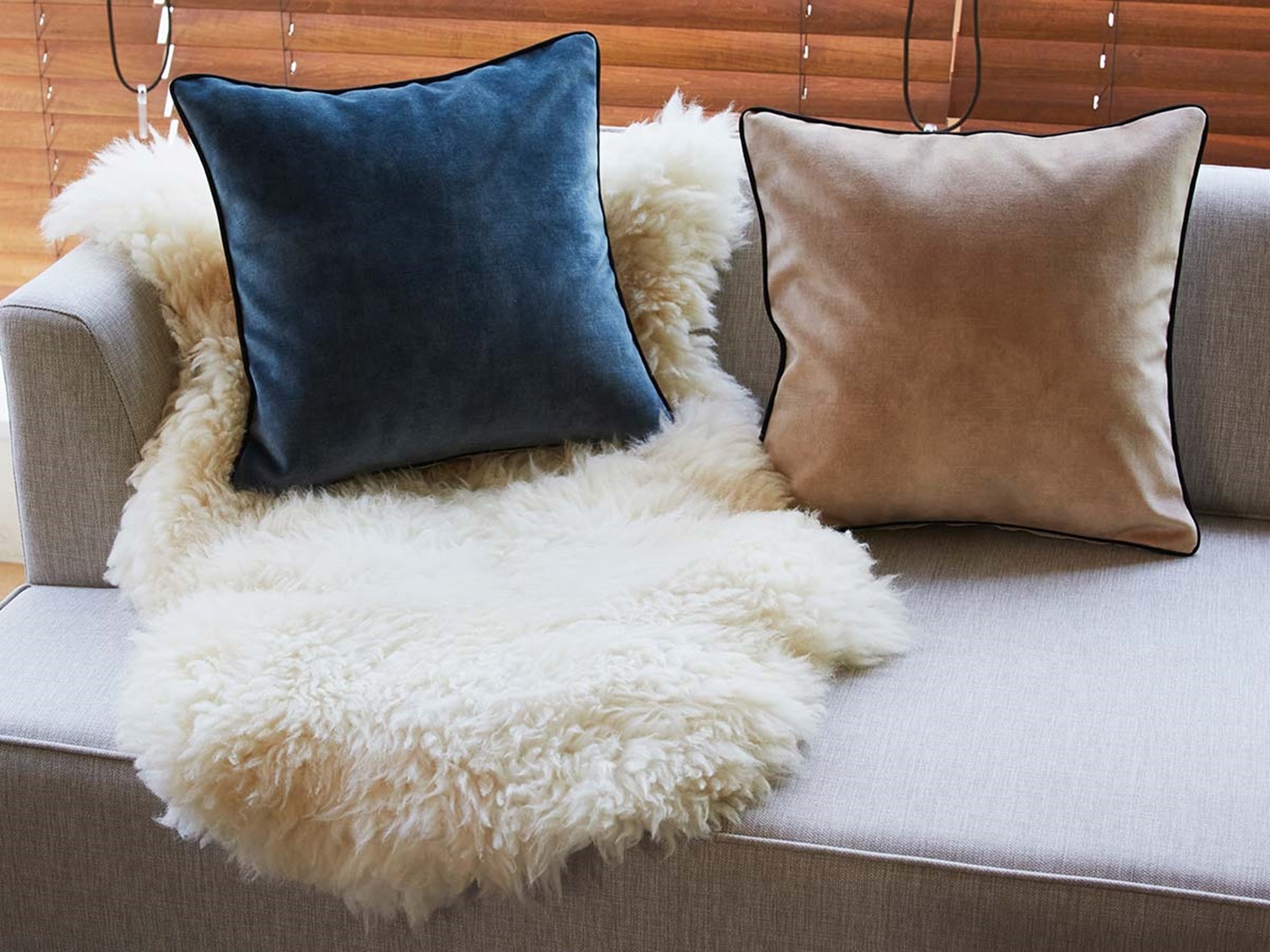 Idee Shop Online Casamance クッションカバー Manade 40cm角 ブルー ラグ ファブリック