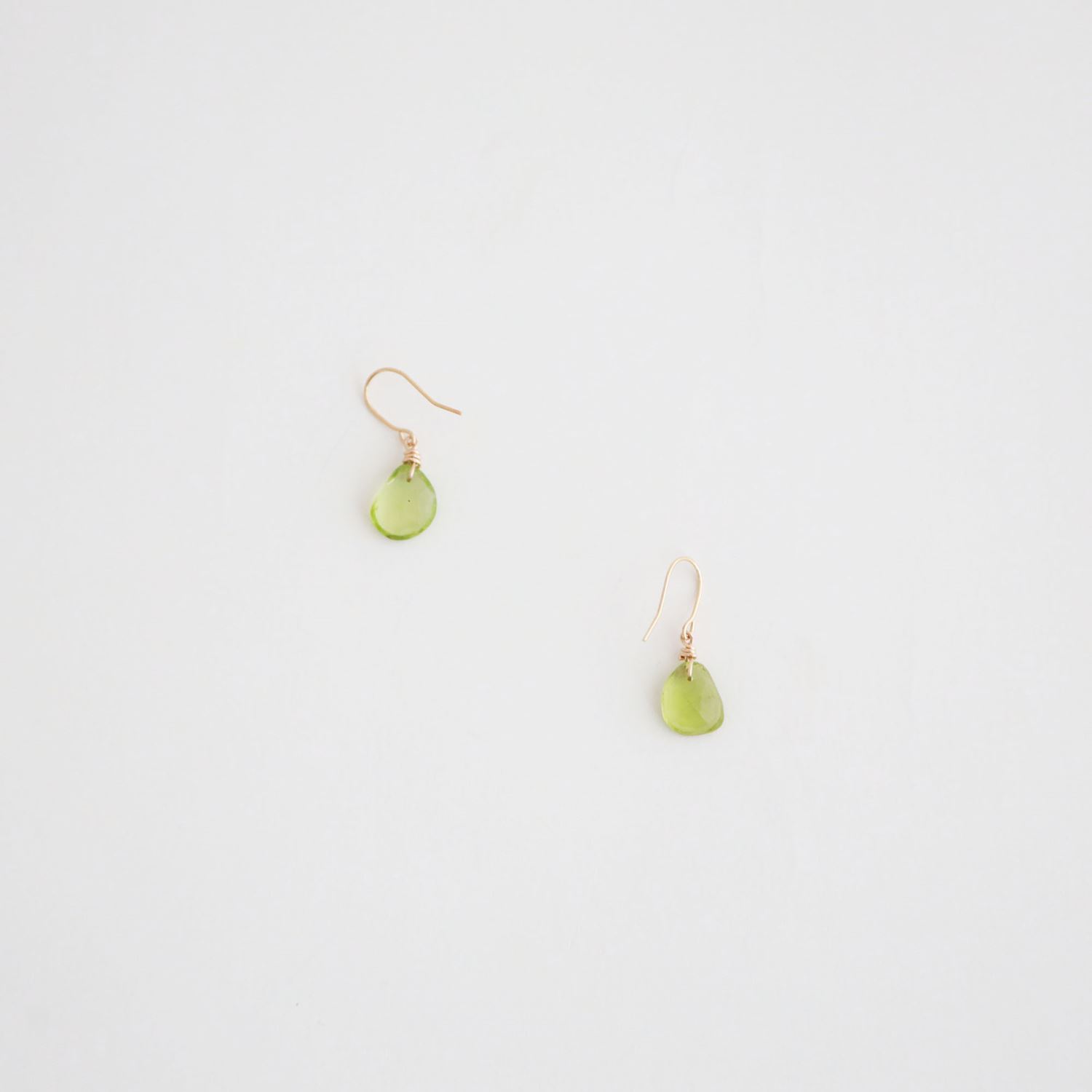 sai Pierce Peridot｜ピアス・イヤリング｜IDEE SHOP Online