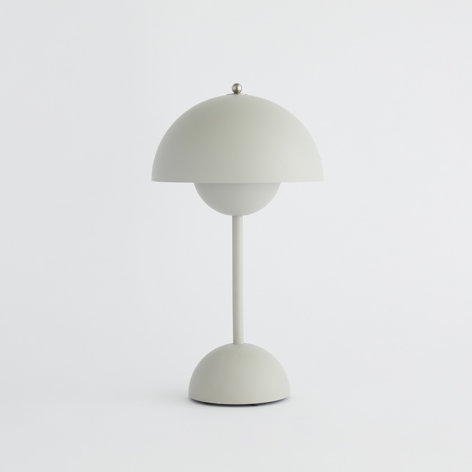 FLOWERPOT PORTABLE TABLE LAMP VP9 マットライトグレー｜テーブル 