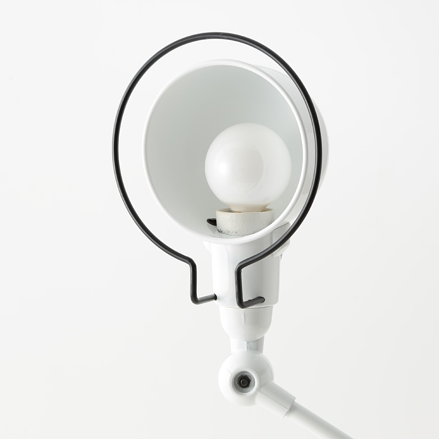 Jielde Signal Desk Lamp White｜テーブルランプ｜IDEE SHOP Online