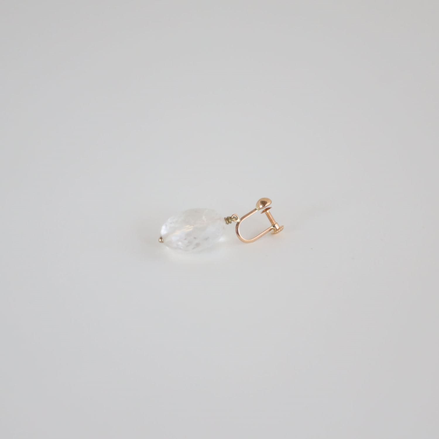 sai Earring Crystal Quartz｜ピアス・イヤリング｜IDEE SHOP Online