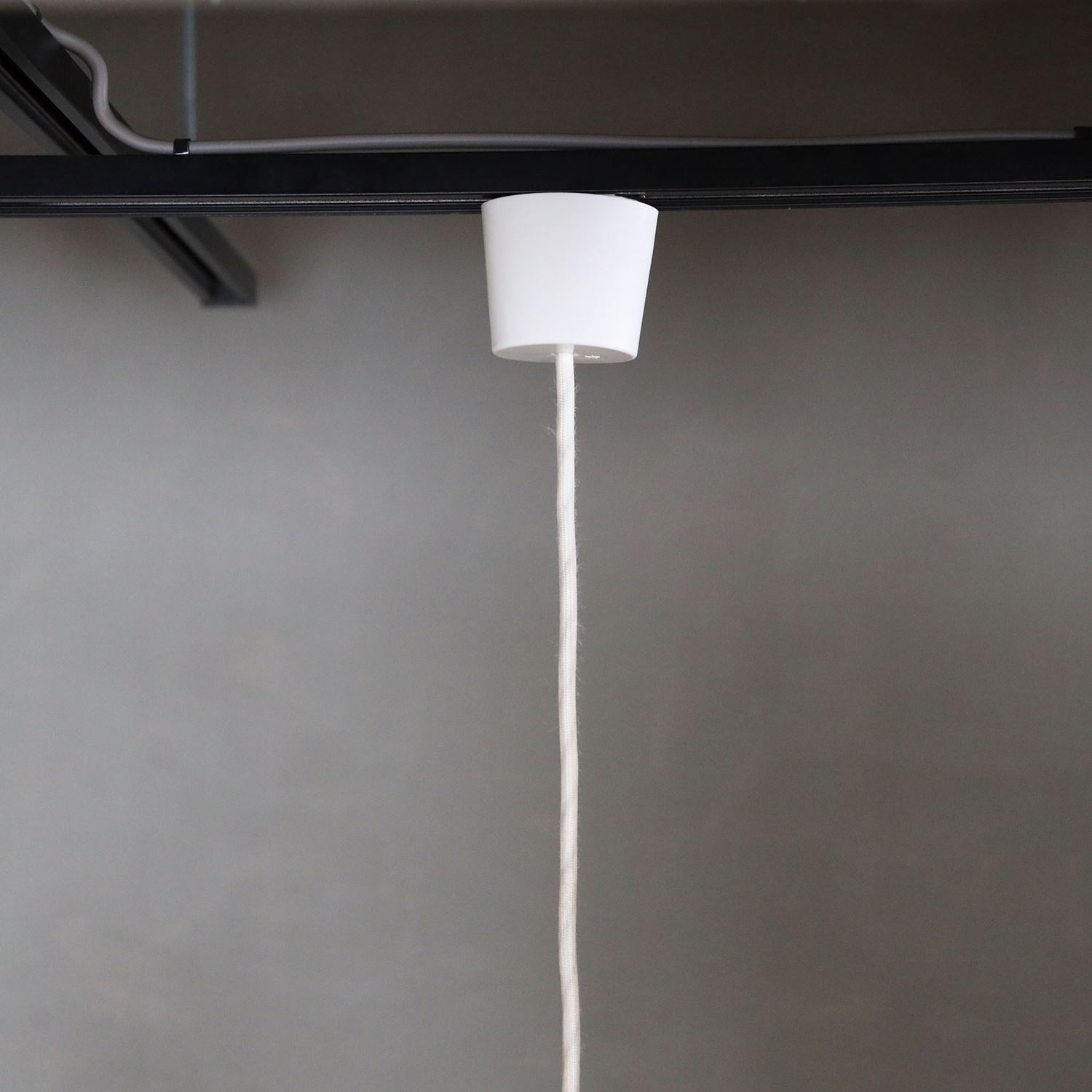 MOLLE SHADE CEILING LAMP｜ペンダントランプ｜IDEE SHOP Online
