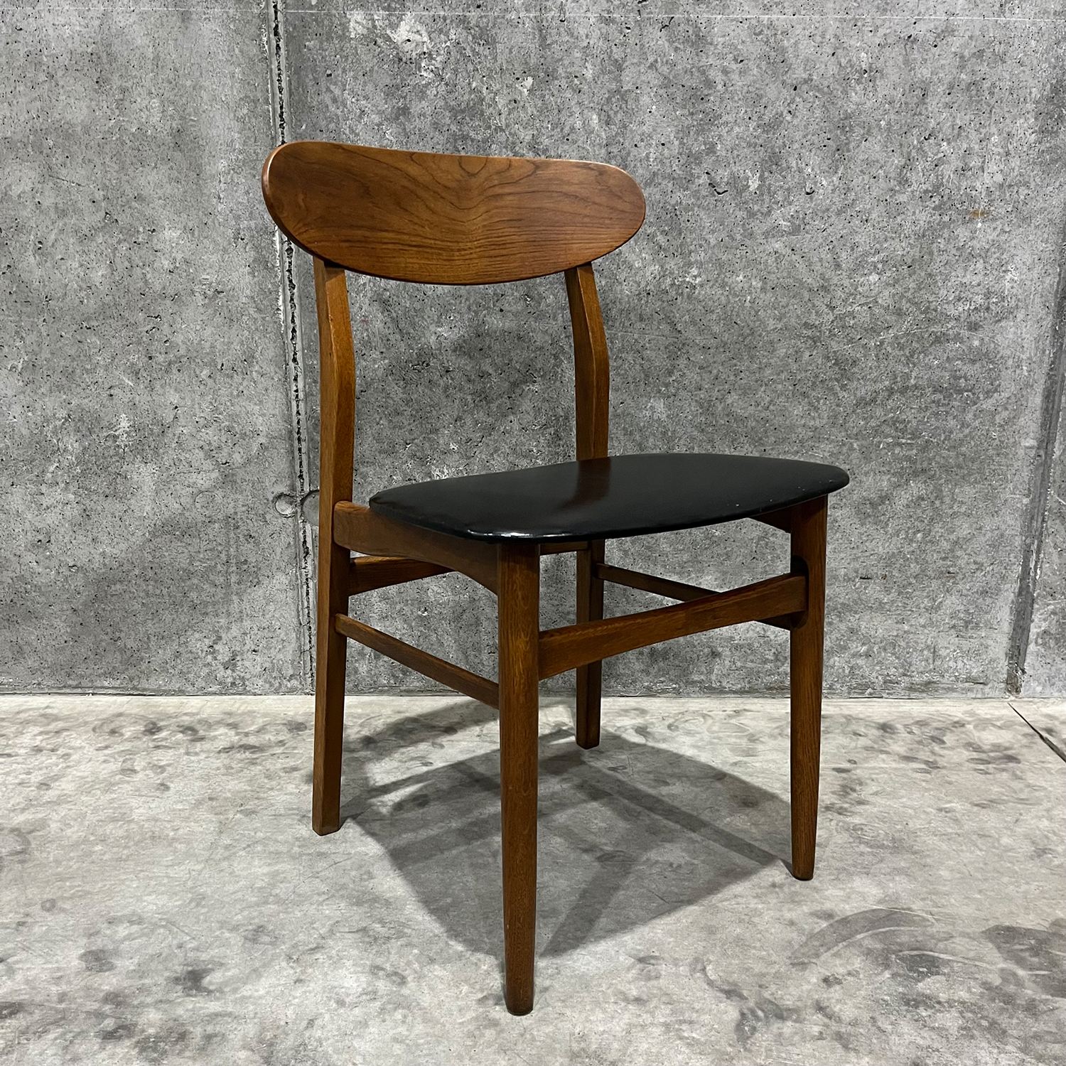 木材チェアー ヴィンテージ家具】 Vintage Chair｜ヴィンテージ家具｜IDEE SHOP Online