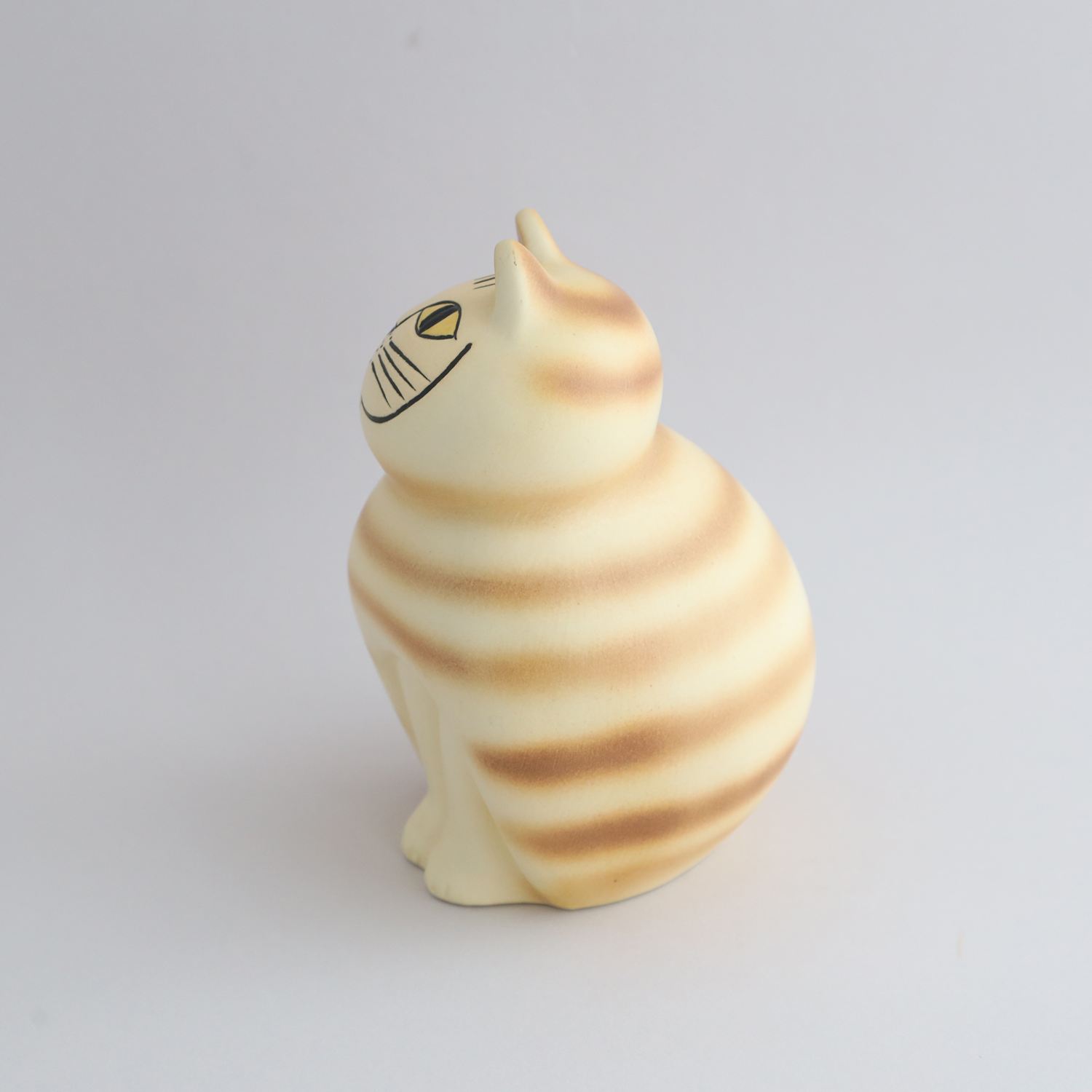 定番品】Lisa Larson Cats MIA M Brown｜オブジェ｜IDEE SHOP Online