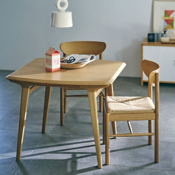 IKI DINING TABLE 900｜ダイニングテーブル｜IDEE SHOP Online