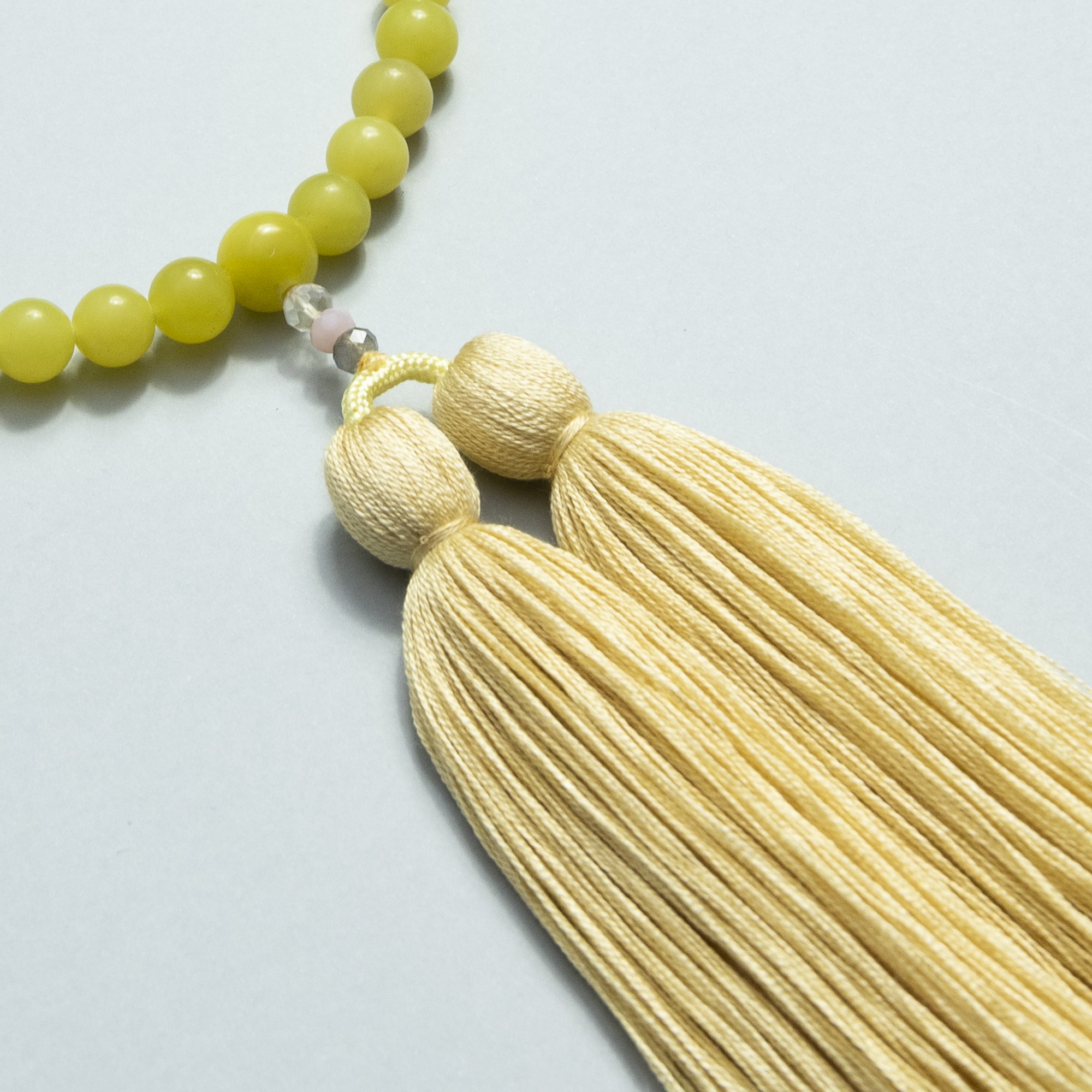 Shuo Juzu Olive Jade Yellow ファッション小物 Idee Shop Online