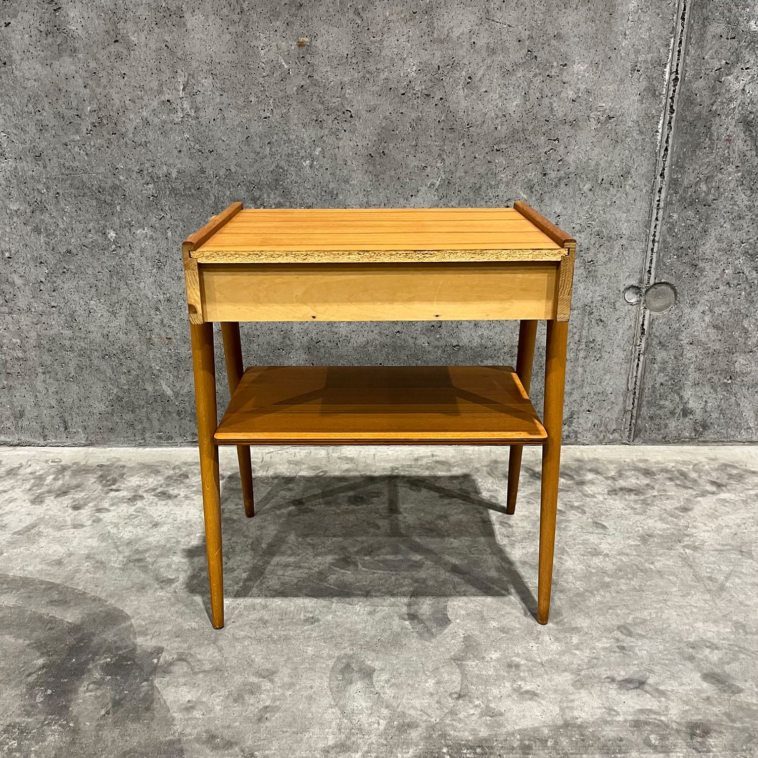 ヴィンテージ家具】 Vintage Side Table AB Carlstroms & Co
