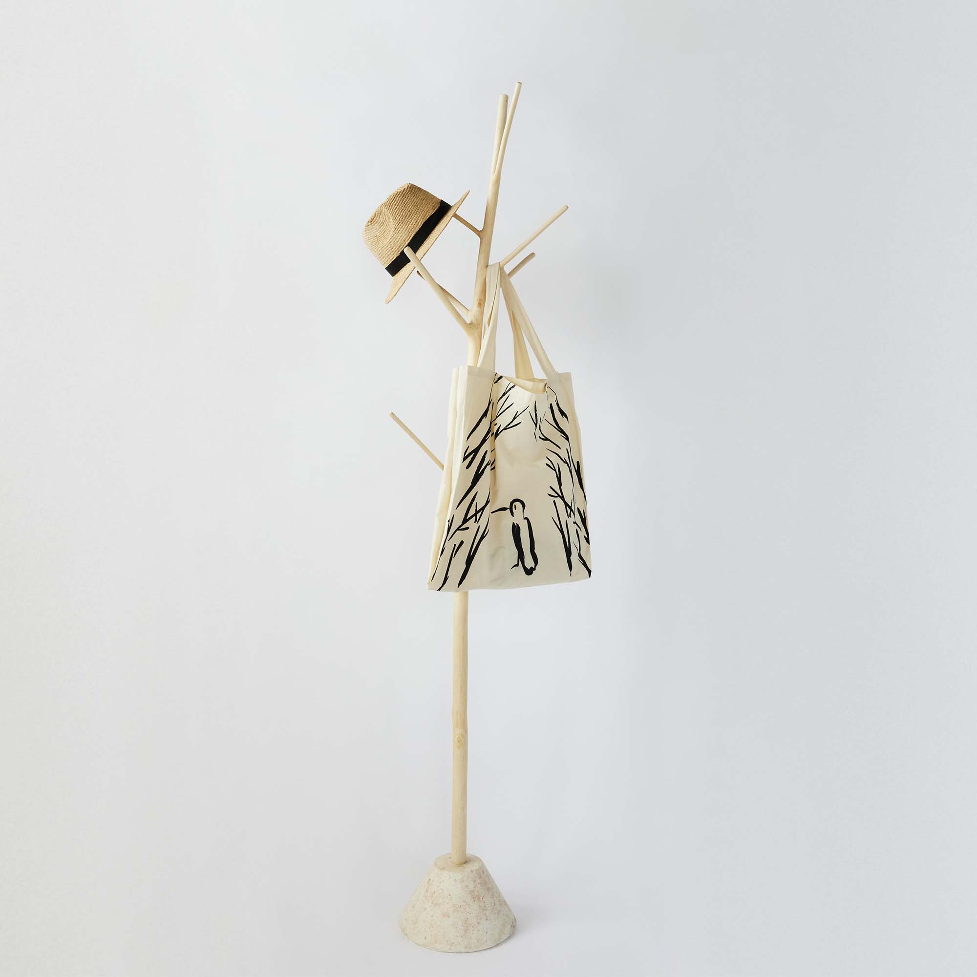 Wooden Coat Tree｜店舗取り扱い商品｜IDEE SHOP Online