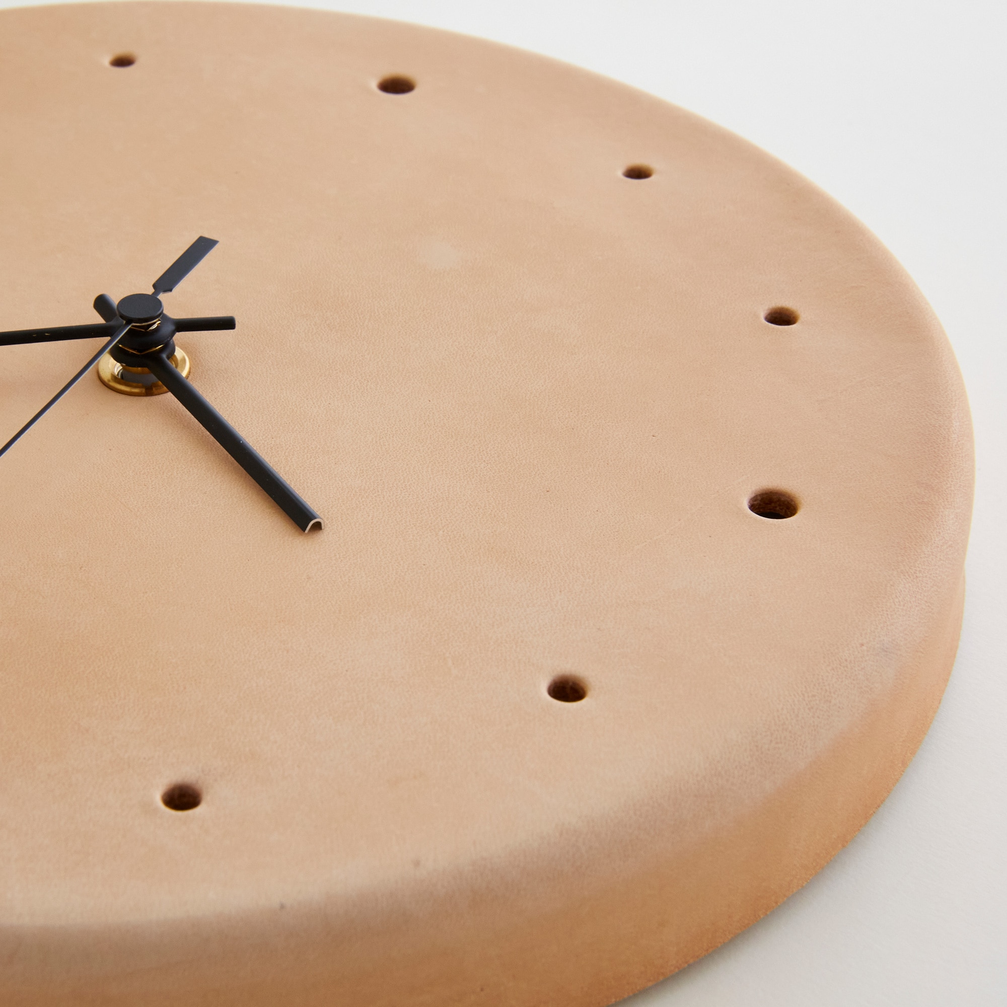 Hender Scheme clock ナチュラル｜時計｜IDEE SHOP Online