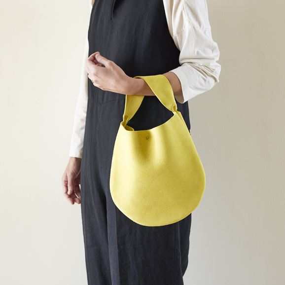 Hender Scheme one piece bag big ブラック｜ファッション小物｜IDEE