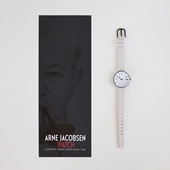 【IDEE別注】Arne Jacobsen 腕時計 STATION φ30mm アイボリー