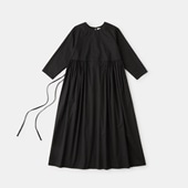 H& by POOL Gathered One-Piece Black