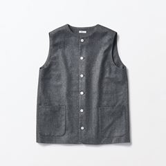 【新品未使用】IDEE ケーブルベスト H& by POOL ダークグレー ☆H& by POOL Vest Gray｜トップス｜IDEE SHOP Online