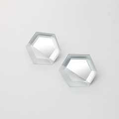 SIRI SIRI MIRROR ピアス｜ピアス・イヤリング｜IDEE SHOP Online